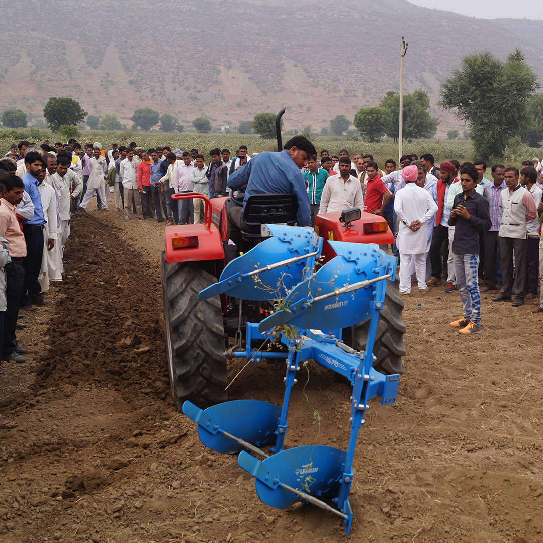 Abstract art by Kelly Sikkema